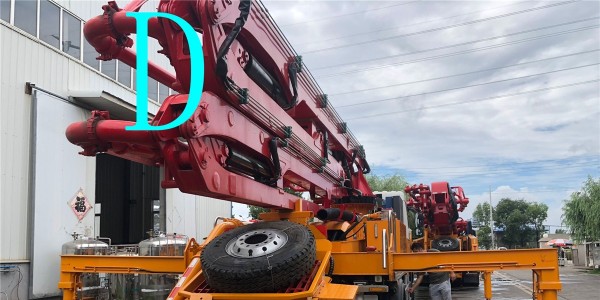 施工過程中，小型泵車以下幾點禁止發(fā)生