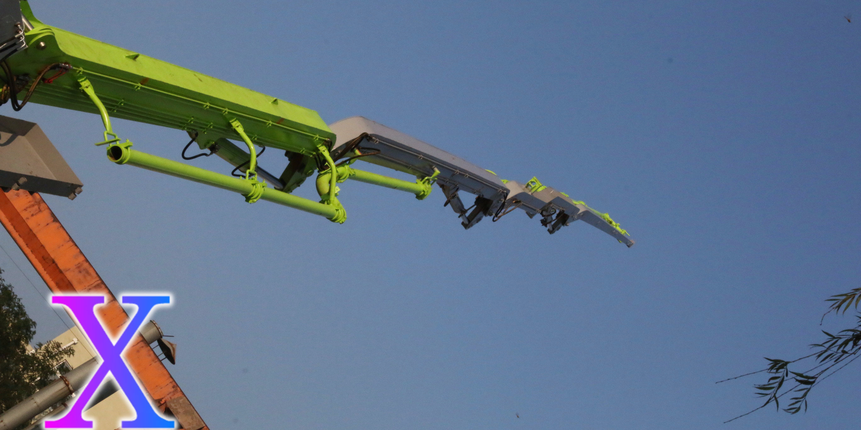 科尼樂混凝土布料機(jī)安裝使用時的注意事項