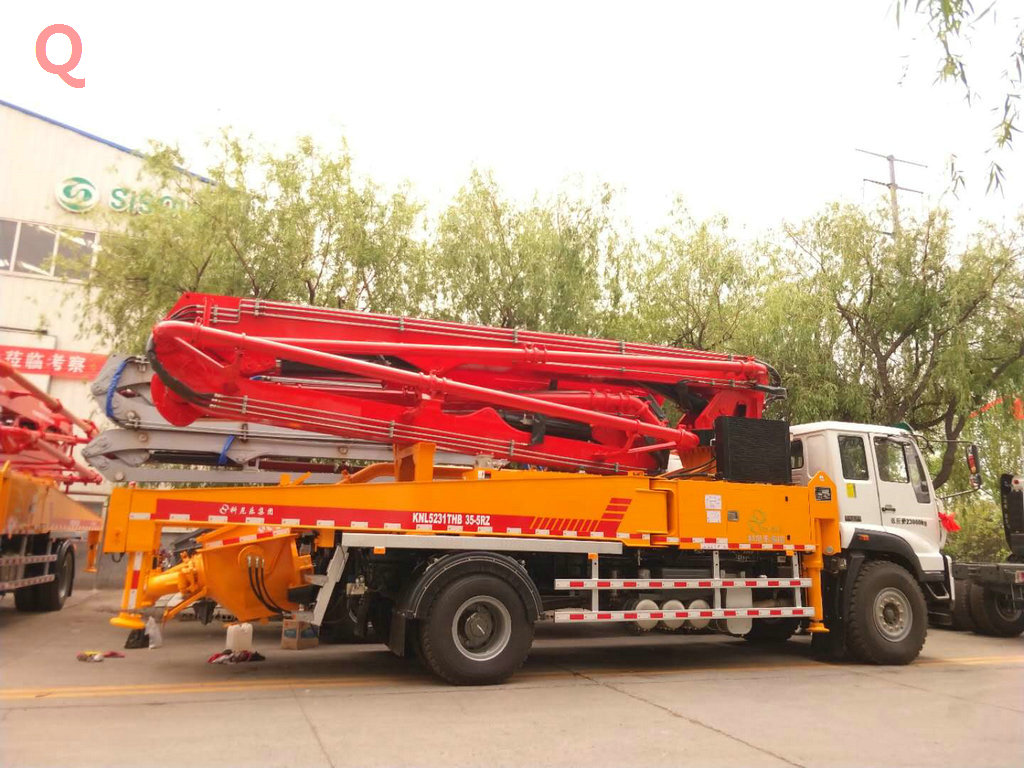 天泵，小型混凝土本車，小型泵車