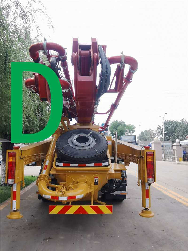 青島混凝土泵車價(jià)格 (48)