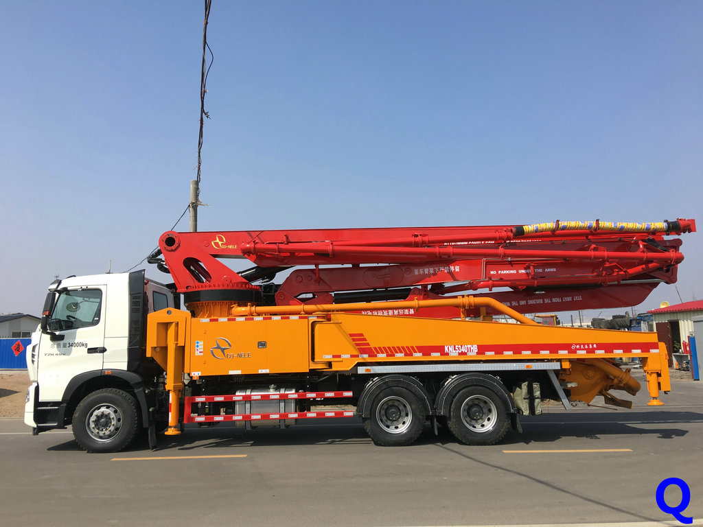 混凝土泵車，小型混凝土泵車，天泵，小型泵車