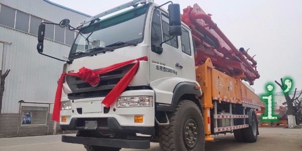 泵車使用前必須強(qiáng)行排泄的目的是什么？泵車價(jià)格合適，值得信賴