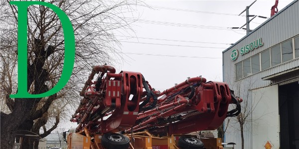 混凝土泵車較混凝土輸送泵的優(yōu)勢(shì)有什么？