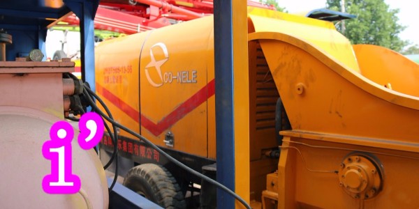 哪種情況下混凝土泵才能選用直接打水法進行泵體的清潔工作？