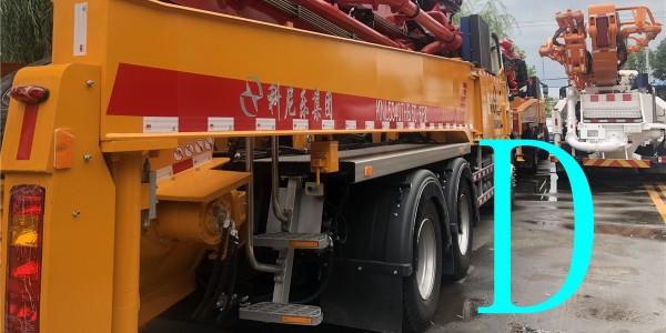 您日常最應該重視小型混凝土泵車哪幾個部件（二）？