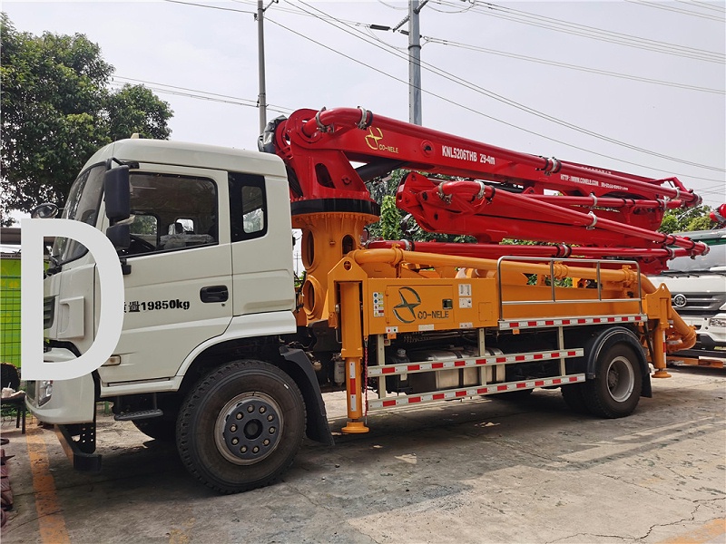 青島混凝土泵車價(jià)格 (7)