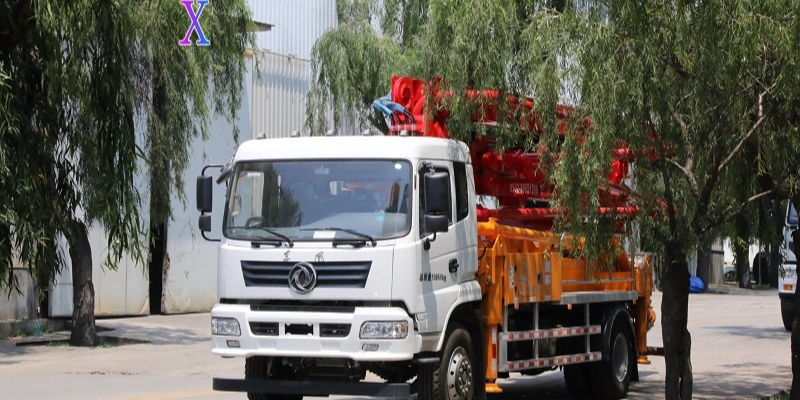 小型混凝土泵車泵送技術(shù)的運(yùn)輸優(yōu)勢(shì)揭秘