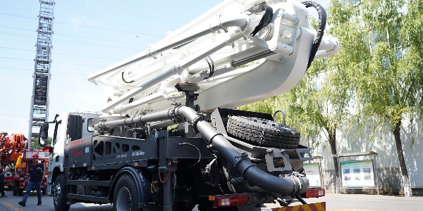 夏季溫度高，泵車輪胎要注意哪些？