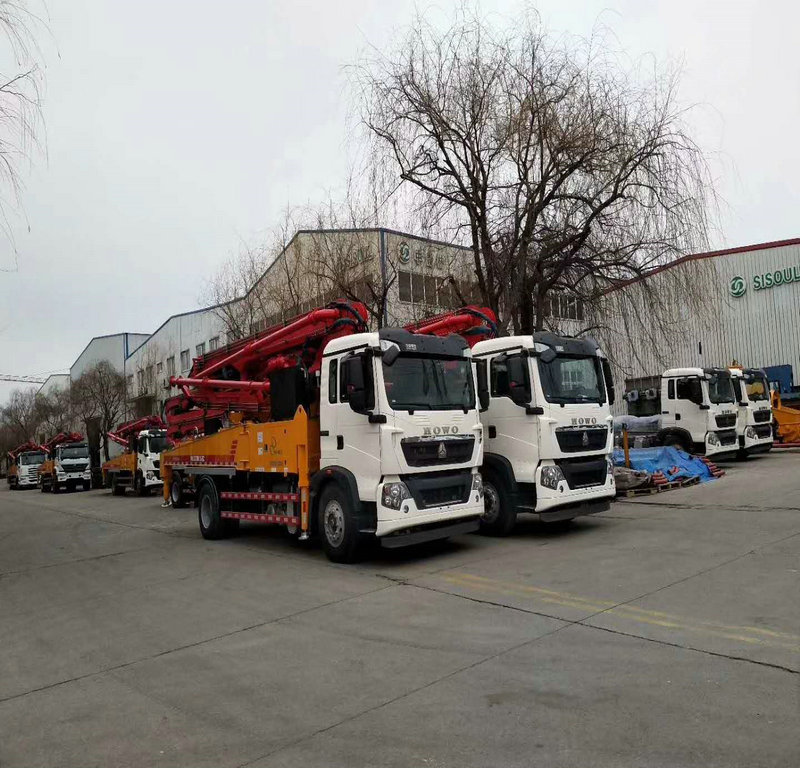 小型混凝土泵車(chē)，天泵，小型泵車(chē) 