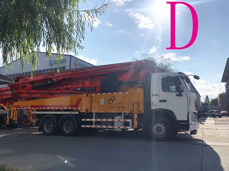 青島小型混凝土泵車價格