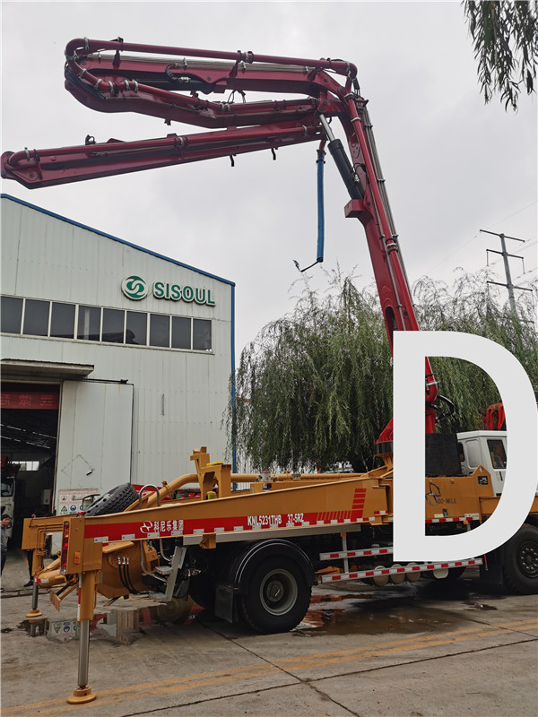 青島混凝土泵車價(jià)格 (29)