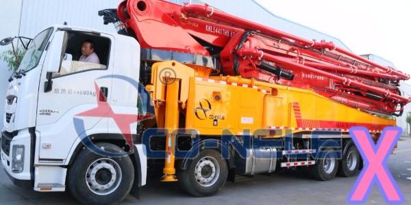 部分臂架or全展臂架，根據(jù)實(shí)際情況來(lái)定，實(shí)現(xiàn)小型泵車靈活施工