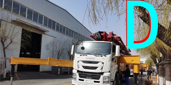 泵車(chē)砼泵送過(guò)程中，要常觀察壓力表