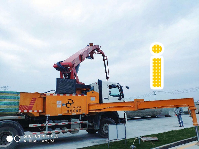 青島小型混凝土泵車價(jià)格 (5)