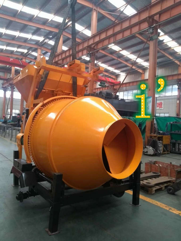 青島混凝土輸送泵價(jià)格 (8)